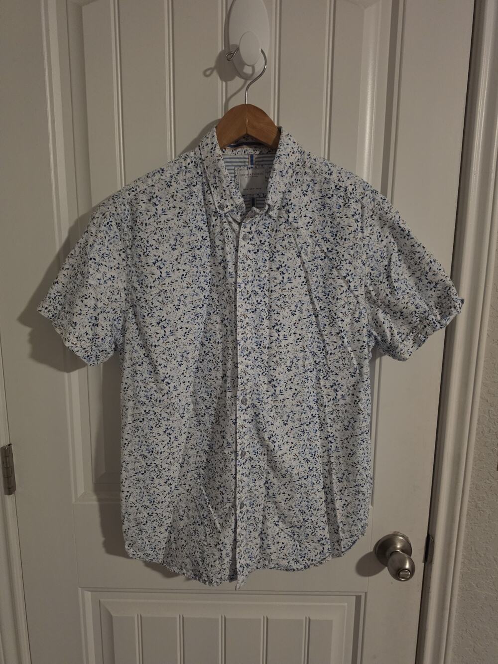 Denim & Flower By Ricky Singh Men's M Botanical Button Down Shirt Blue & White